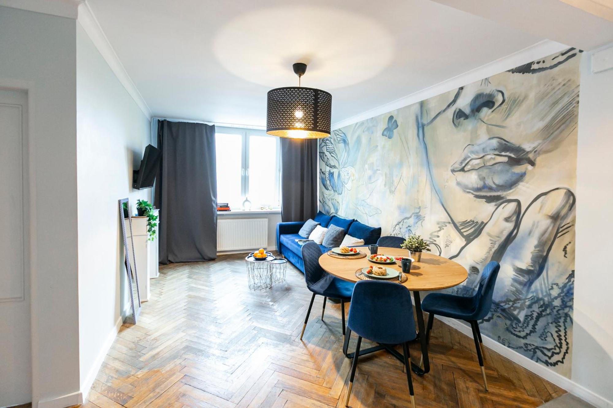 Nowogrodzka 78: With Smart Tv Near Lindleya Hospital *