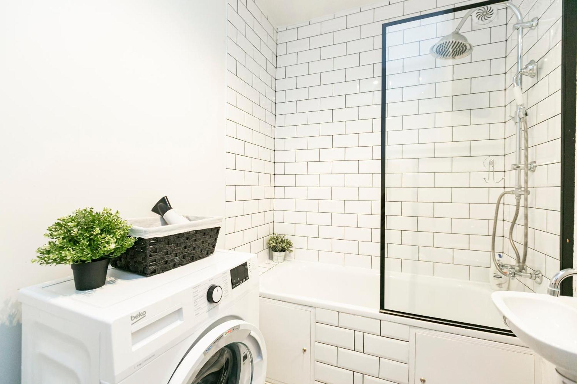 Nowogrodzka 78: With Smart Tv Near Lindleya Hospital Apartment *